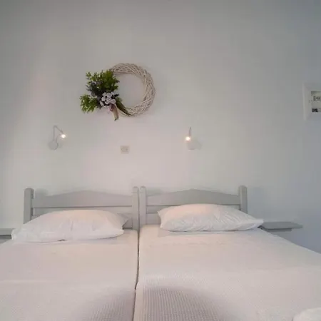 公寓 Giavasi Seaside Finiki2