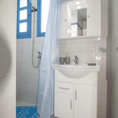 公寓 Giavasi Seaside Finiki2